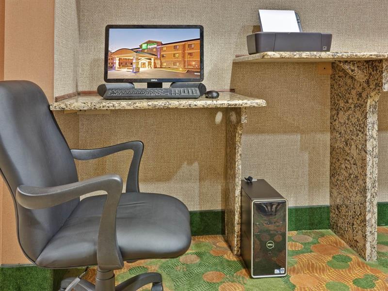 Holiday Inn Express Winfield - Teays Valley Hurricane Buitenkant foto