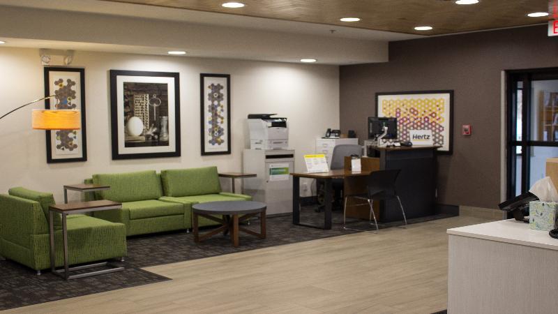 Holiday Inn Express Winfield - Teays Valley Hurricane Buitenkant foto